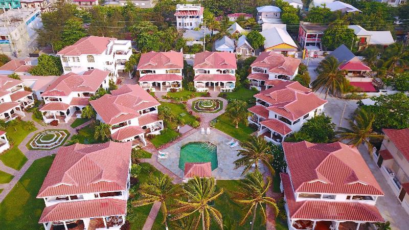 Isla Bonita Yacht Club Hotell San Pedro  Eksteriør bilde