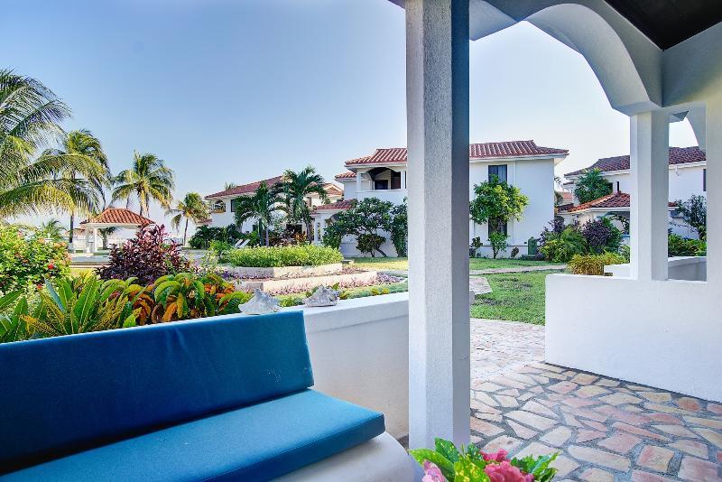 Isla Bonita Yacht Club Hotell San Pedro  Eksteriør bilde